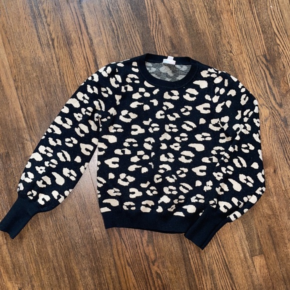 LLR Balloon Sleeve Sweater - Picture 2 of 3